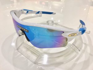 オークリー ベイスターズ コラボ限定サングラス メガネのなかむら